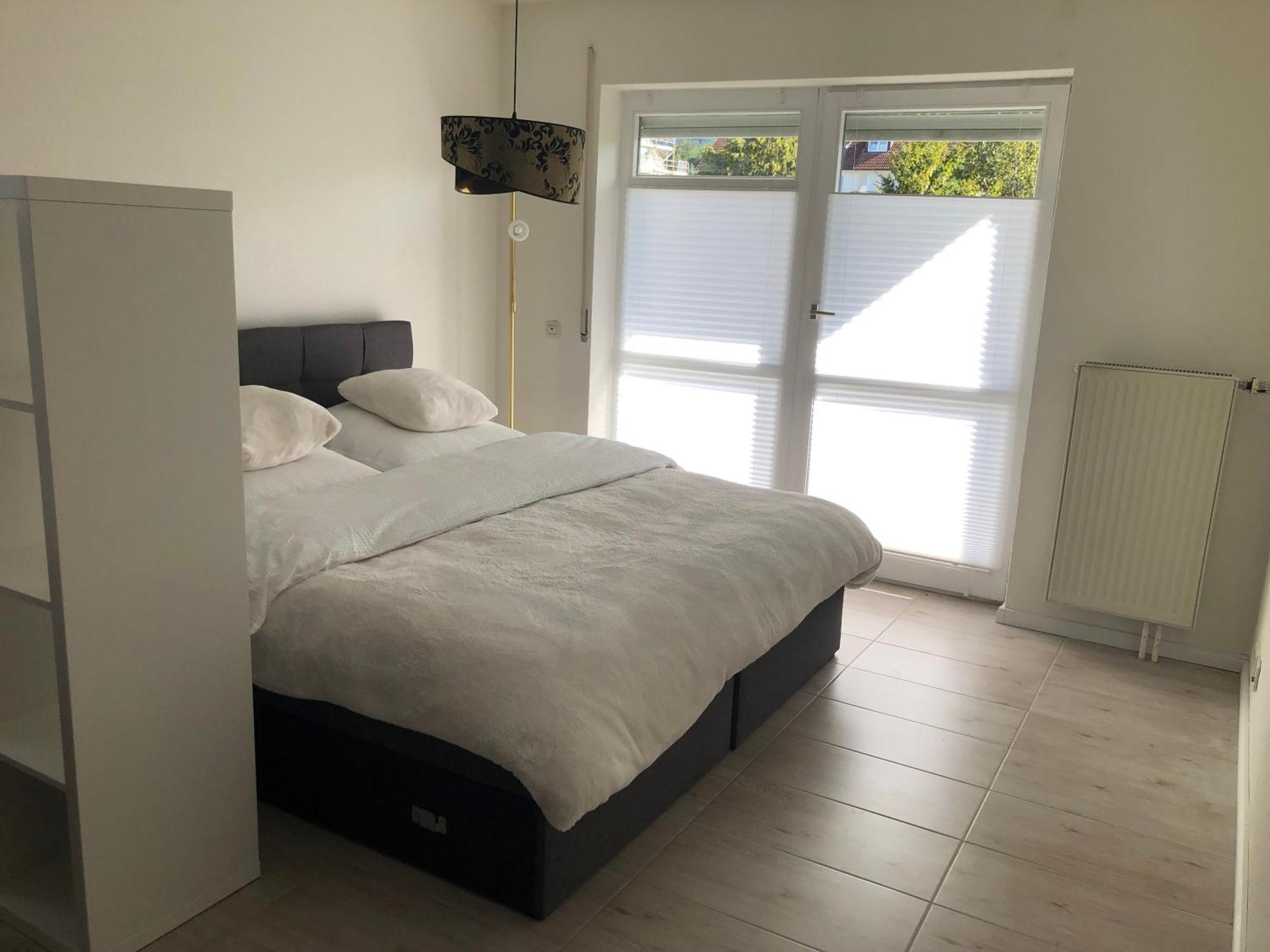 Luxliv Apartements Балинген Екстериор снимка